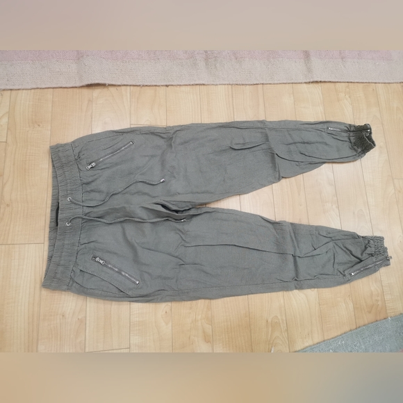 Cargo pants - Picture 2 of 5